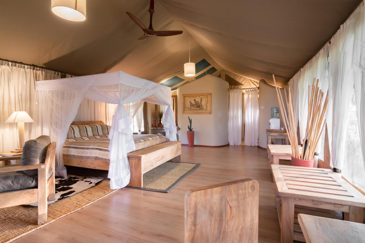 فيلا Kibo Safari Camp أمبوسيلي المظهر الخارجي الصورة
