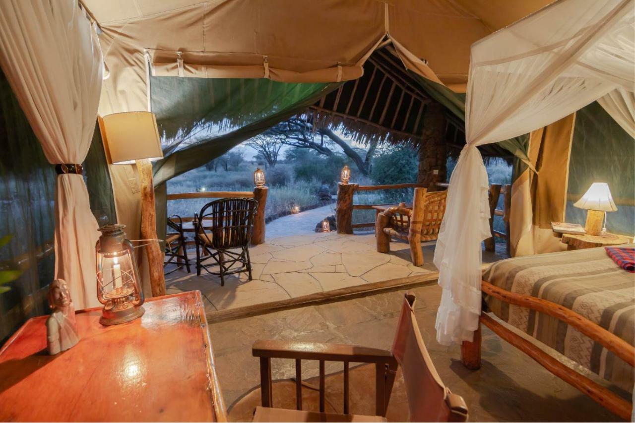 فيلا Kibo Safari Camp أمبوسيلي المظهر الخارجي الصورة