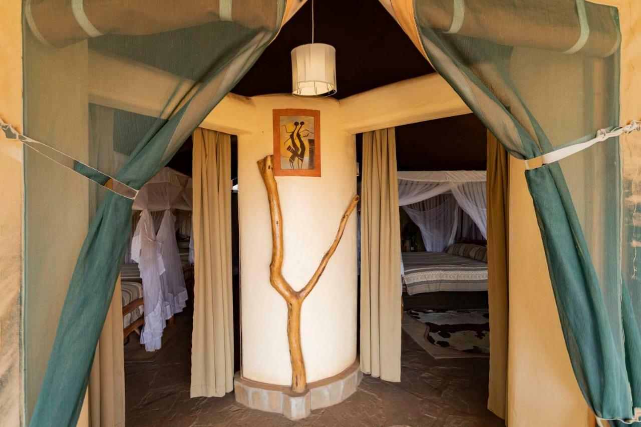 فيلا Kibo Safari Camp أمبوسيلي المظهر الخارجي الصورة